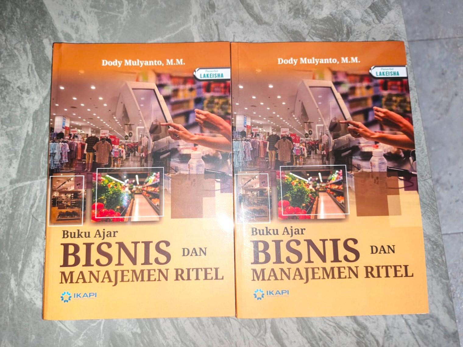 Kaprodi Bisnis dan Manajemen Ritel Politeknik Indonusa Surakarta Terbitkan Buku Ajar “Bisnis dan Manajemen Ritel